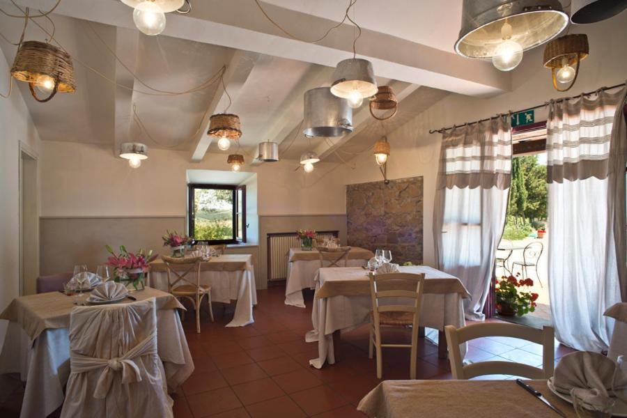 Agriturismo Santa Vittoria Volterra Ngoại thất bức ảnh